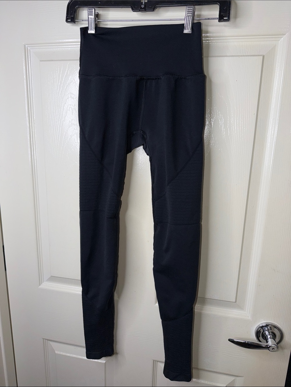 Alphalete Black High-Waist Textured Leggings